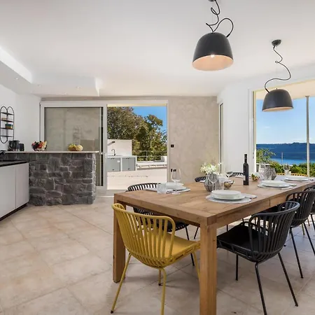 Вилла Luxury Ostro With Pool & Krk Bridge View *