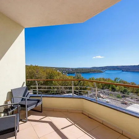 Вилла Luxury Ostro With Pool & Krk Bridge View *