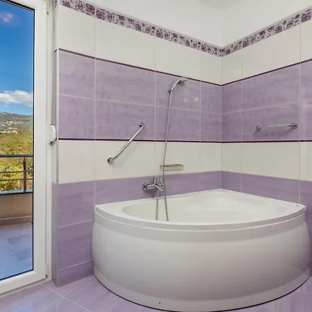 Вилла Luxury Ostro With Pool & Krk Bridge View