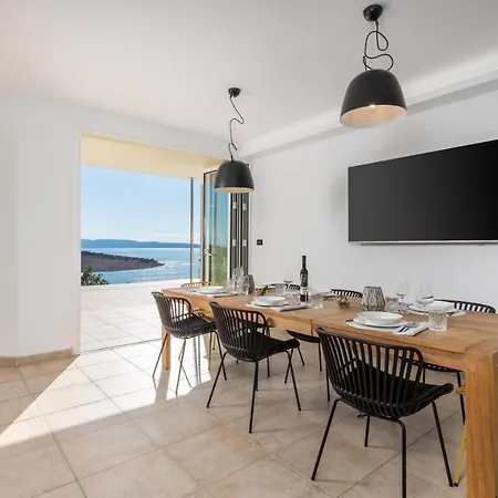 Luxury Ostro With Pool & Krk Bridge View * Кральевица