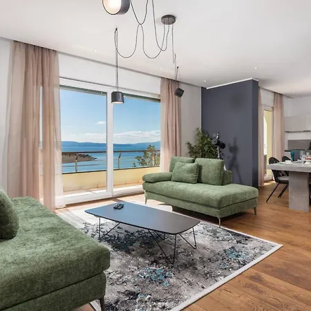 Luxury Ostro With Pool & Krk Bridge View Vilă Kraljevica