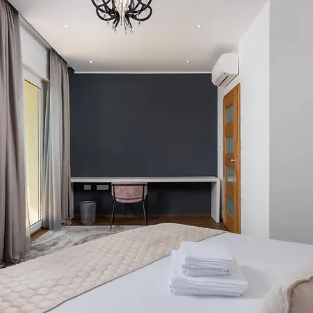 Luxury Ostro With Pool & Krk Bridge View Вилла Кральевица
