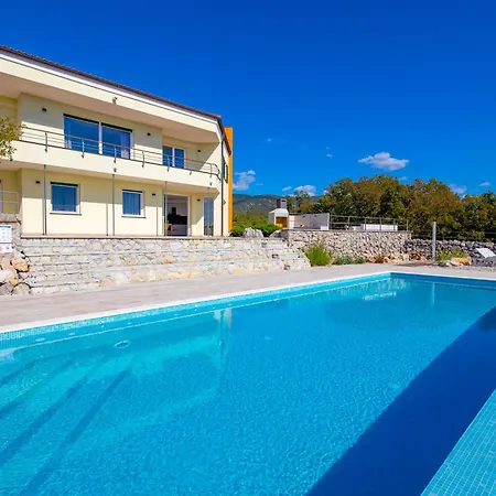 Вилла Luxury Ostro With Pool & Krk Bridge View Кральевица