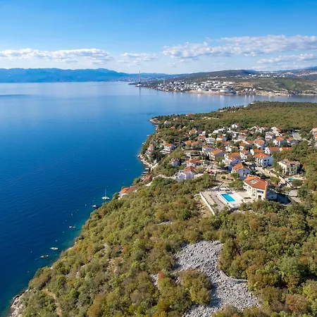 Вилла Luxury Ostro With Pool & Krk Bridge View *
