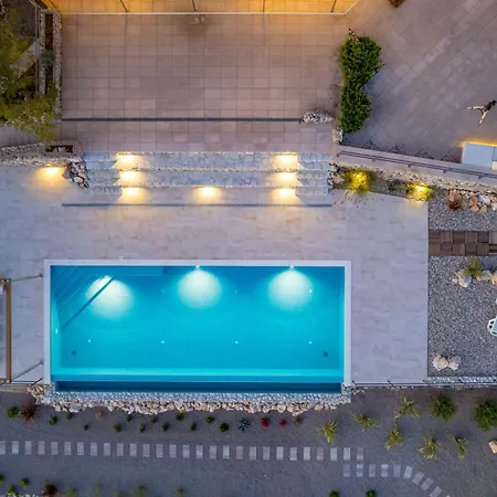 Вилла Luxury Ostro With Pool & Krk Bridge View