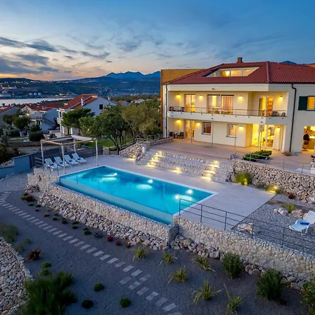 Вилла Luxury Ostro With Pool & Krk Bridge View *