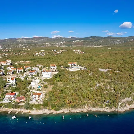 Luxury Ostro With Pool & Krk Bridge View Вилла *