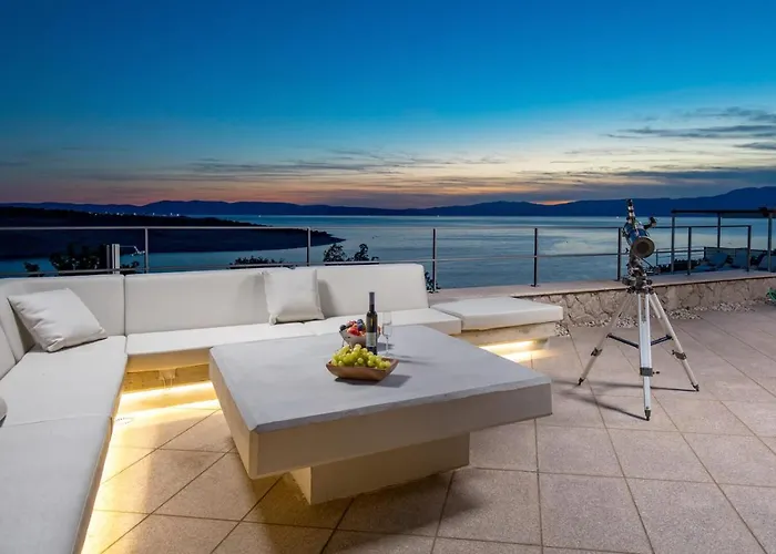 Luxury Ostro With Pool & Krk Bridge View * Kraljevica