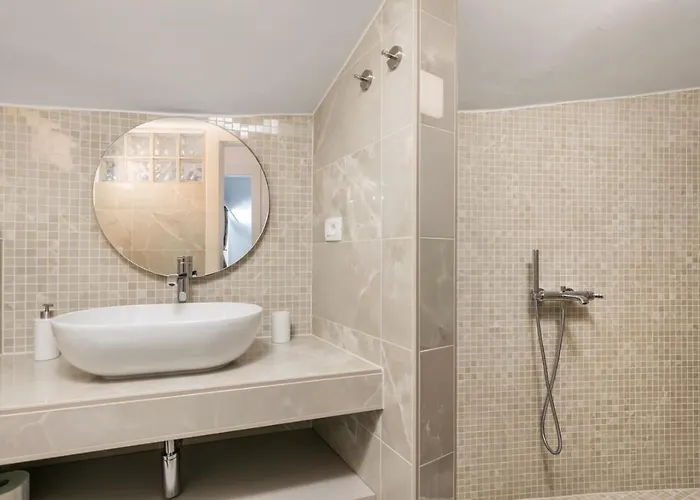 Luxury Ostro With Pool & Krk Bridge View * Kraljevica