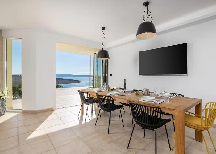 Luxury Ostro With Pool & Krk Bridge View * Kraljevica