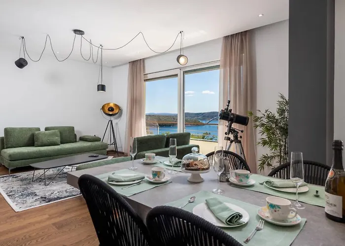Luxury Ostro With Pool & Krk Bridge View Villa *
