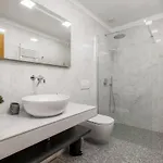 Luxury Ostro With Pool & Krk Bridge View Vila *