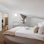 Luxury Ostro With Pool & Krk Bridge View *