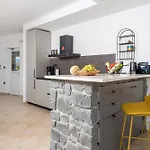 Luxury Ostro With Pool & Krk Bridge View