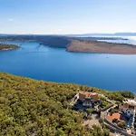 Luxury Ostro With Pool & Krk Bridge View * Kraljevica