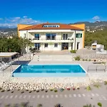 Luxury Ostro With Pool & Krk Bridge View Vila