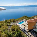 Vila Luxury Ostro With Pool & Krk Bridge View Kraljevica