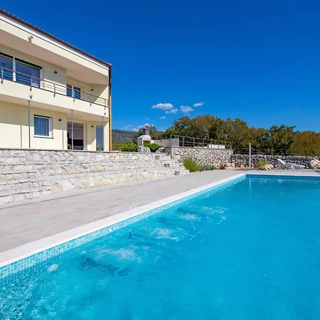 Luxury Ostro With Pool & Krk Bridge View וילה קראליביצה