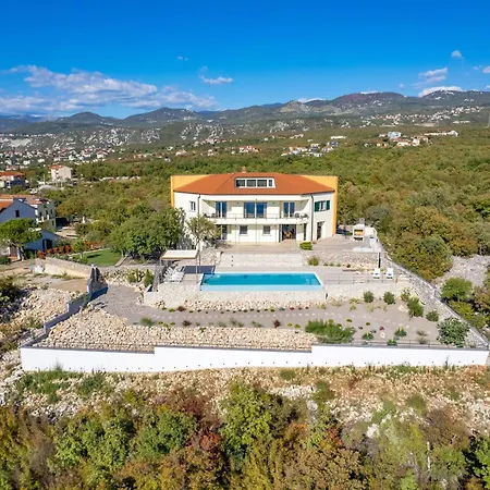 Vila Luxury Ostro With Pool & Krk Bridge View *