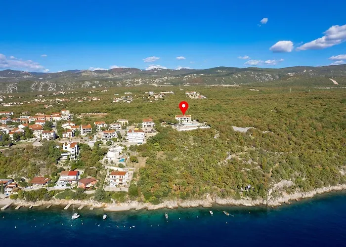 Luxury Ostro With Pool & Krk Bridge View Vila *