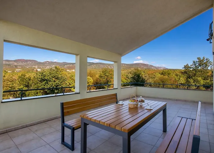 Вилла Luxury Ostro With Pool & Krk Bridge View Кральевица
