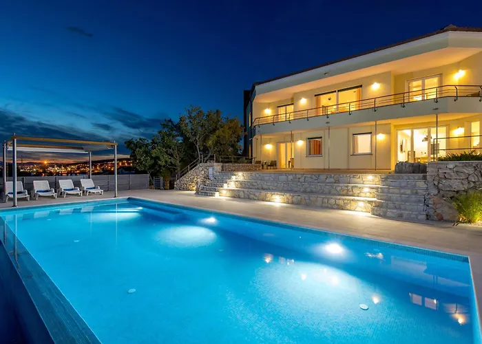 Вилла Luxury Ostro With Pool & Krk Bridge View Кральевица