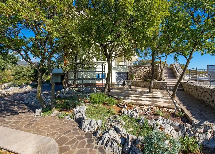 וילה Luxury Ostro With Pool & Krk Bridge View *