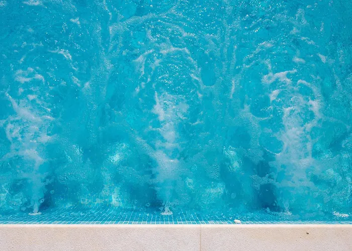 Luxury Ostro With Pool & Krk Bridge View * קראליביצה