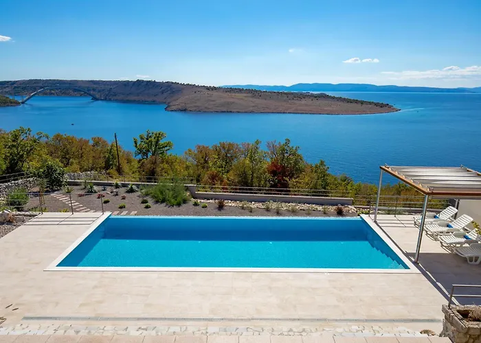 Luxury Ostro With Pool & Krk Bridge View